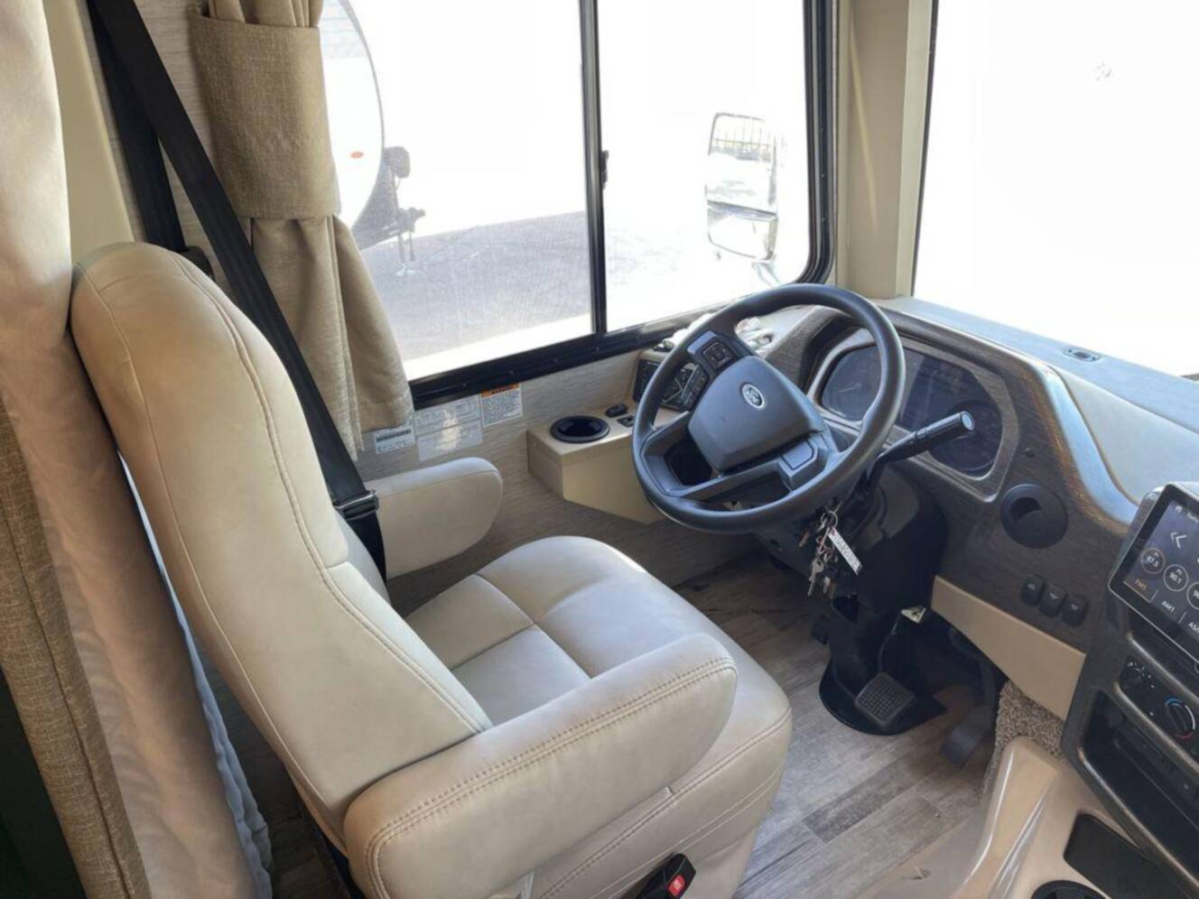 A photo of this 2021 Thor Motor Coach Freedom Traveler A27