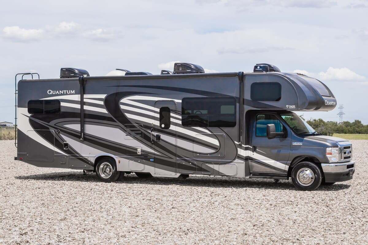 2022 Thor Motor Coach Quantum LF31 in alvarado TX