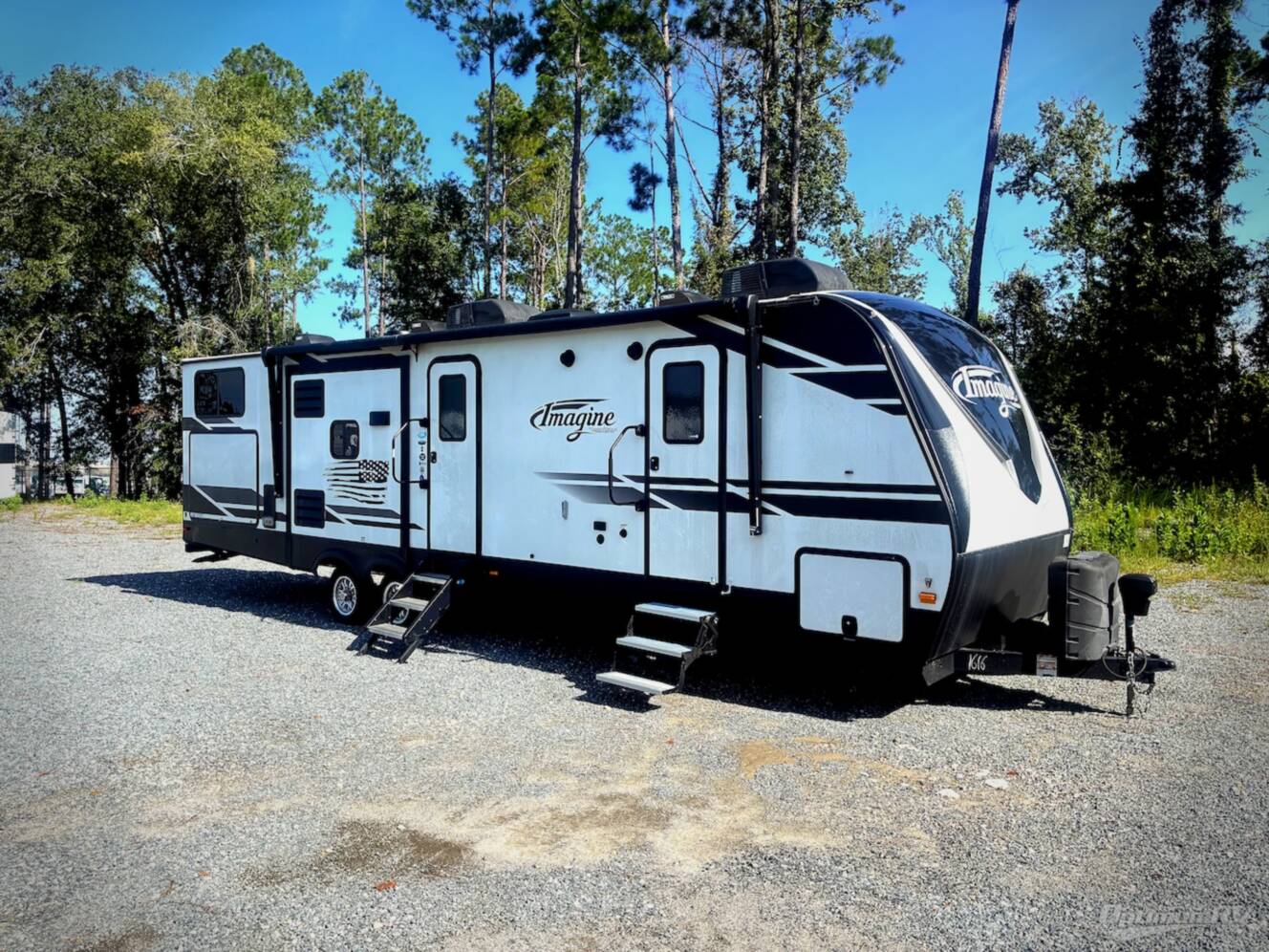 A photo of this 2020 Grand Design Imagine 3250BH