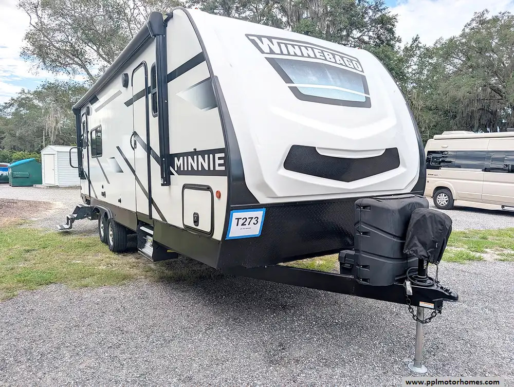 2023 Winnebago Minnie 2529RG in summerfield FL