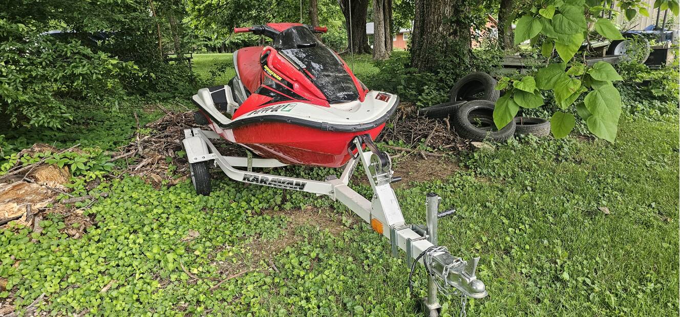 A photo of this 2004 Honda AQUATRAX R 12X