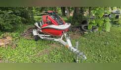 2004 Honda AQUATRAX R 12X Two Seater jet ski