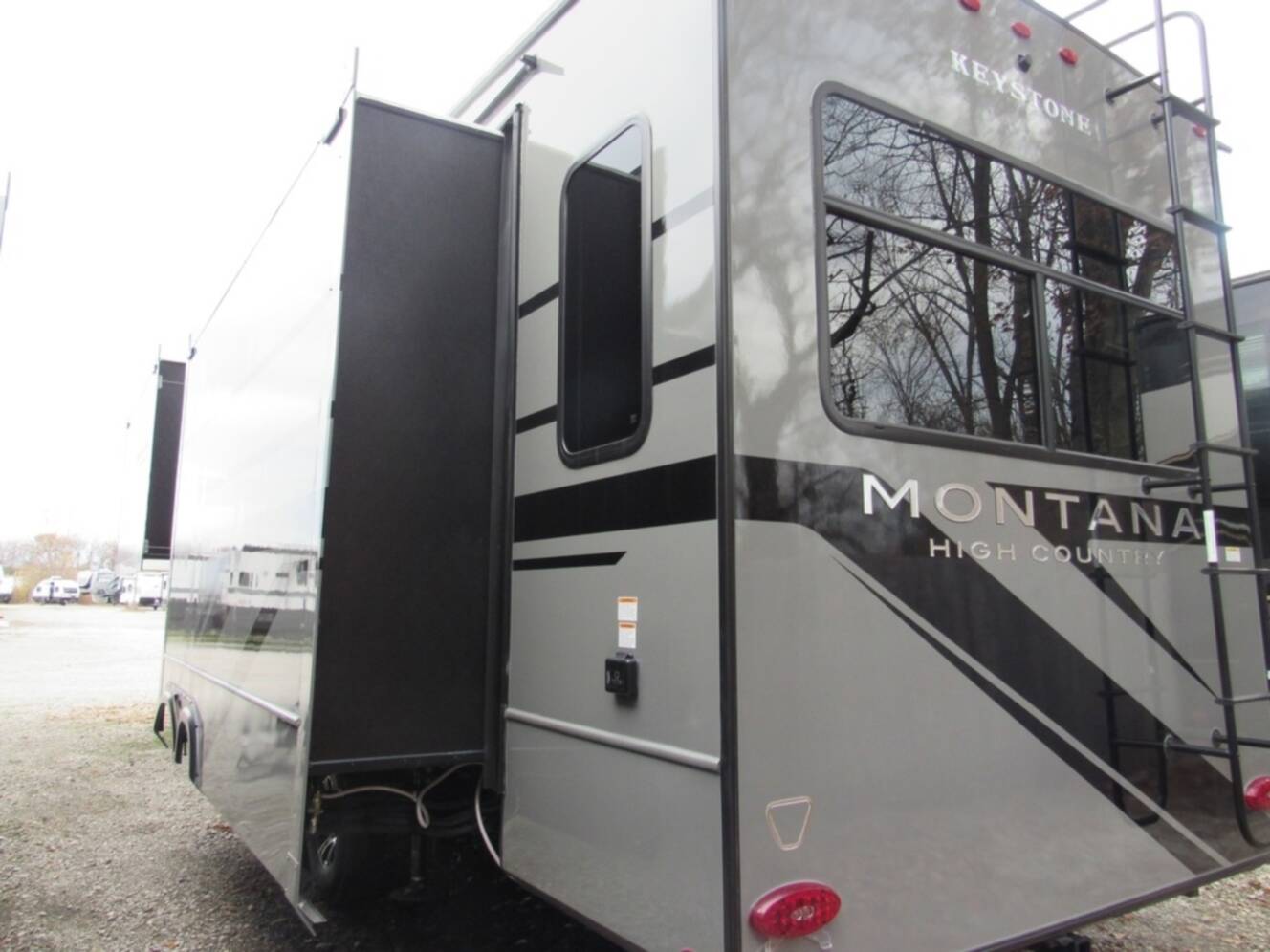 A photo of this 2026 Keystone Montana High Country 295RL