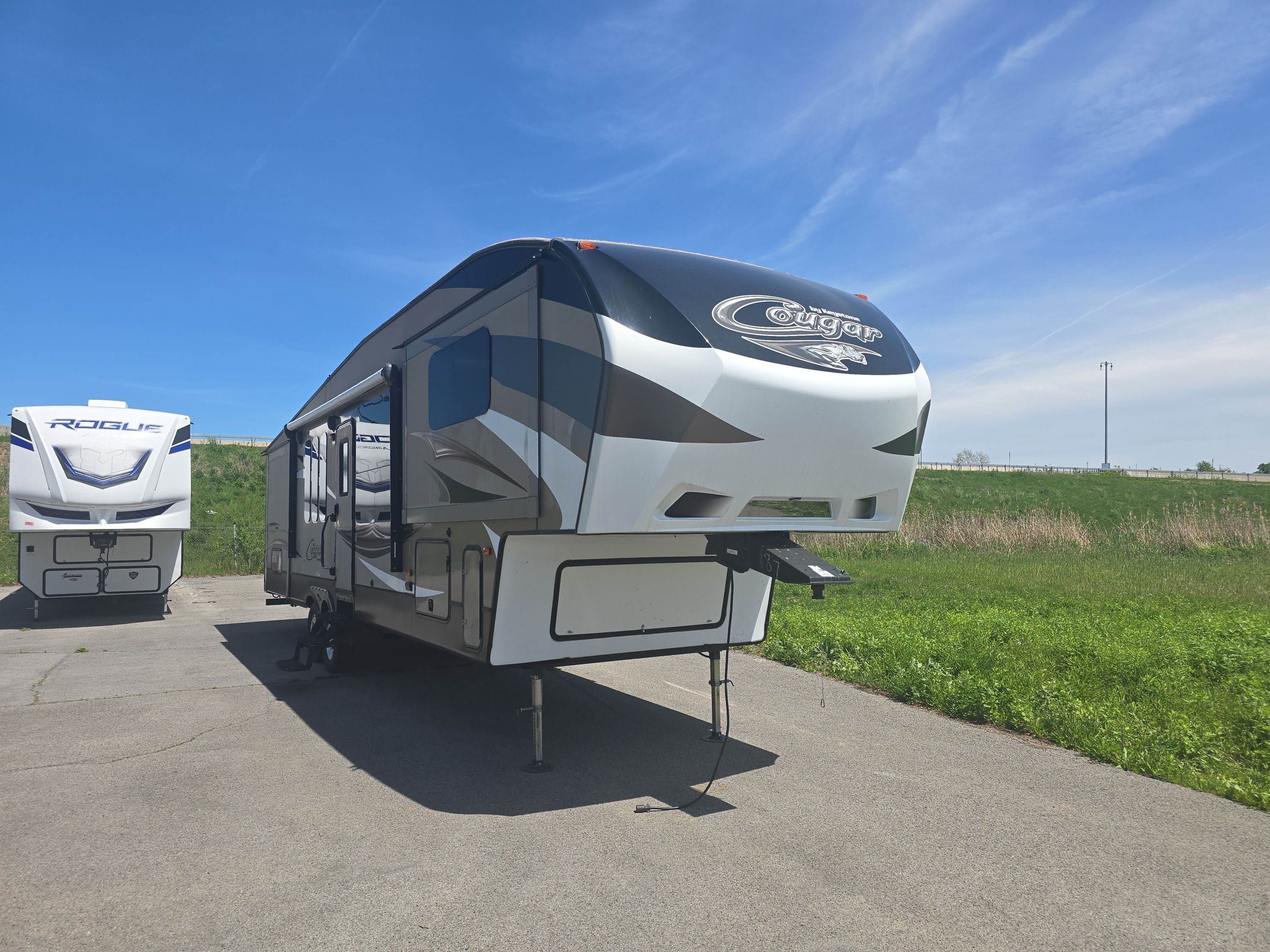 2016 Keystone COUGAR 337FLS in syracuse NY