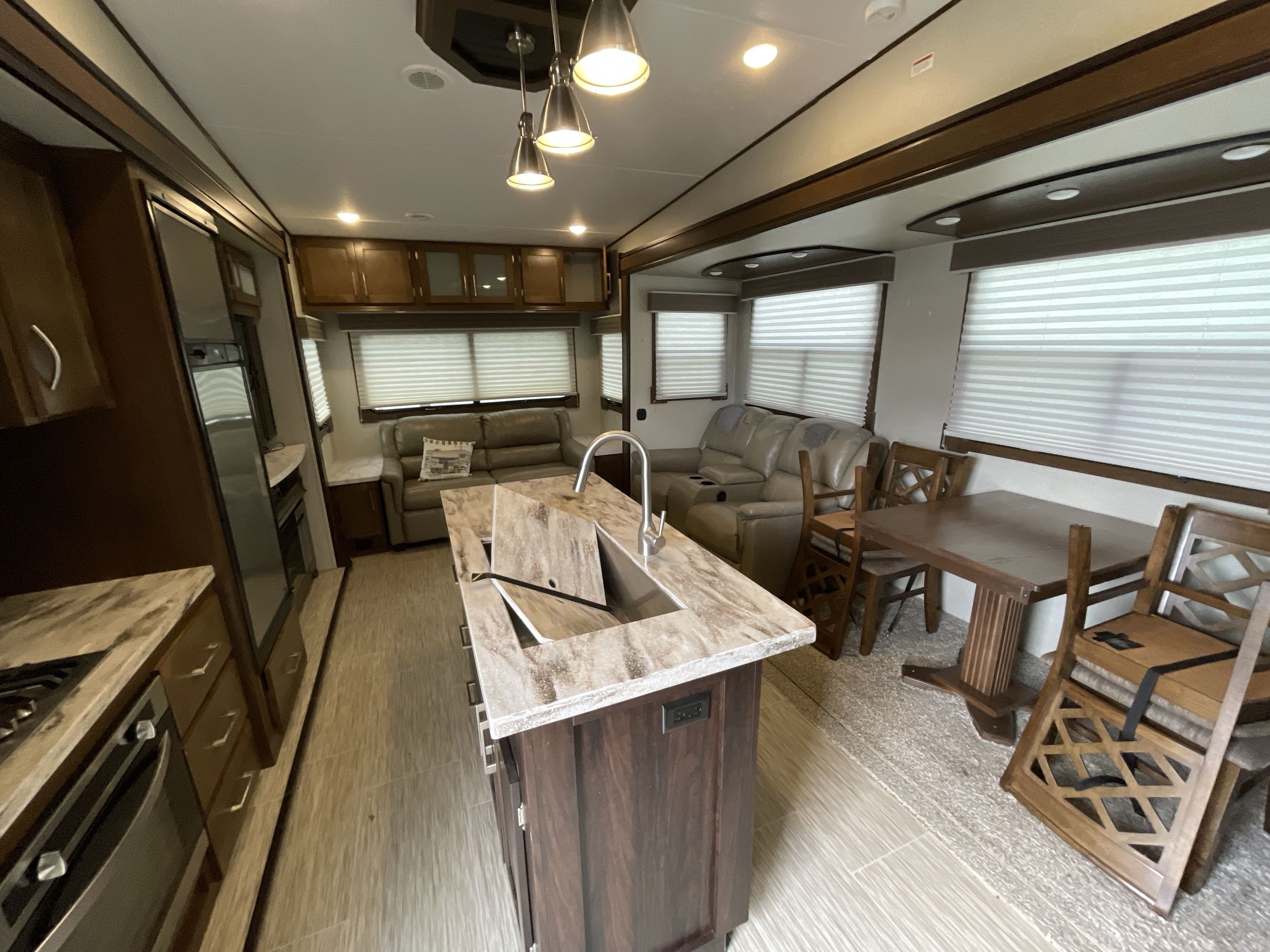 2018 Prime Time CRUSADER 315RST in lakewood NJ