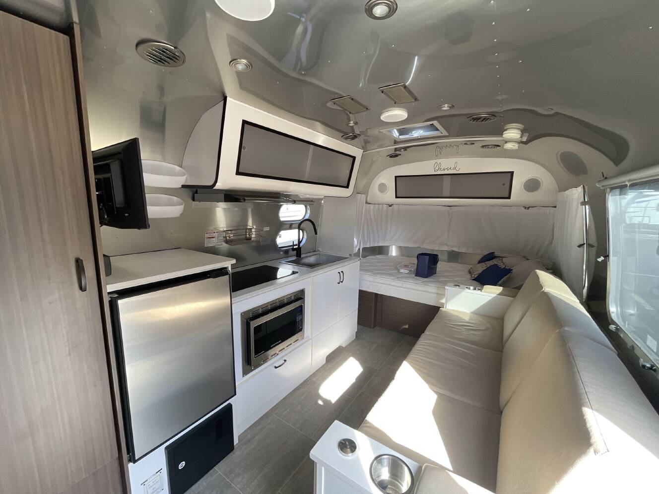 A photo of this 2020 Airstream CARAVEL 22FB