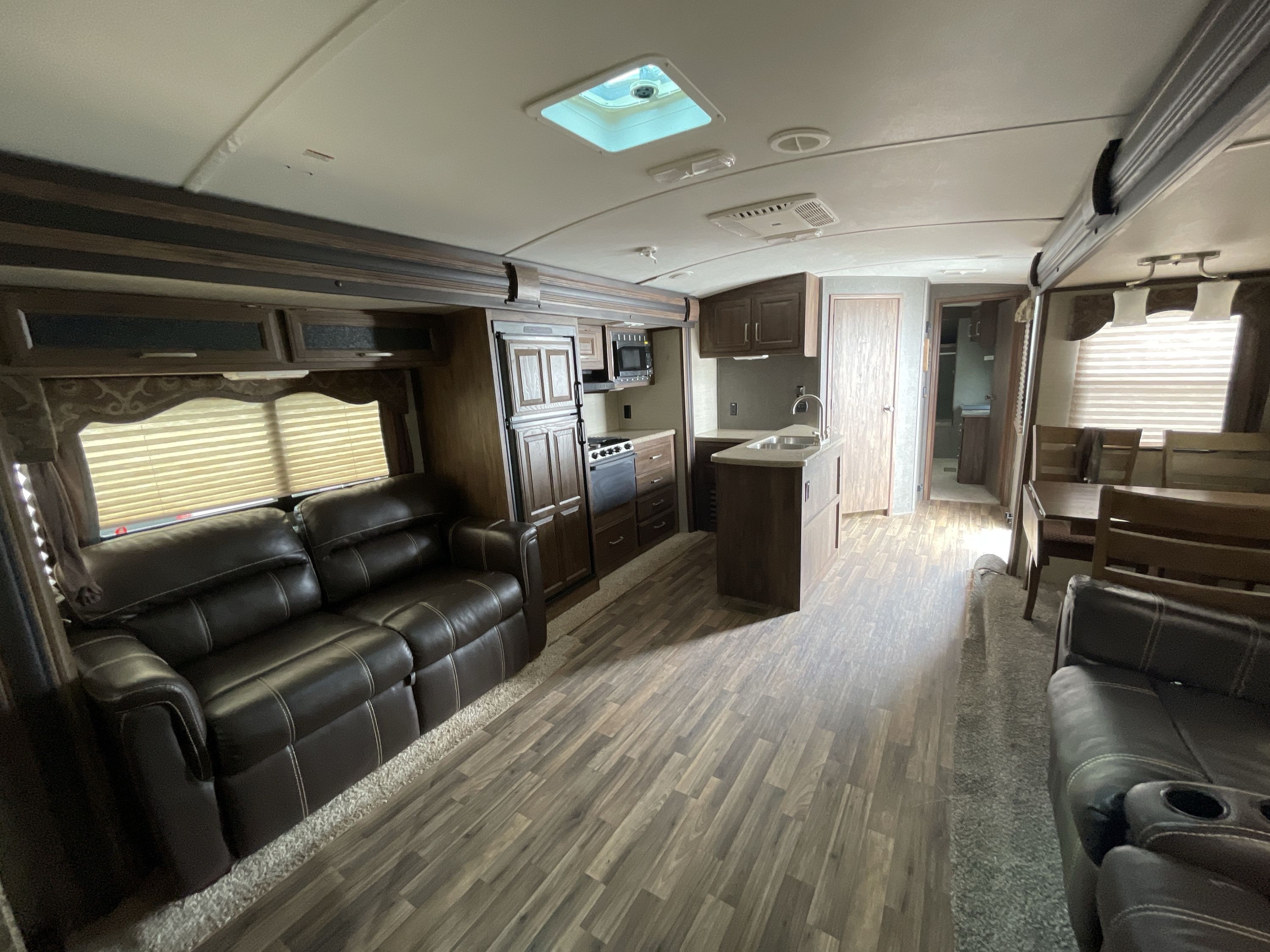 2016 Keystone COUGAR 33RES in cicero NY