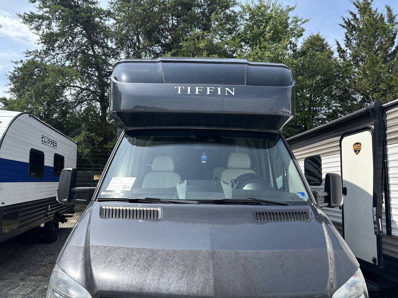 A photo of this 2018 Tiffin WAYFARER 24QW