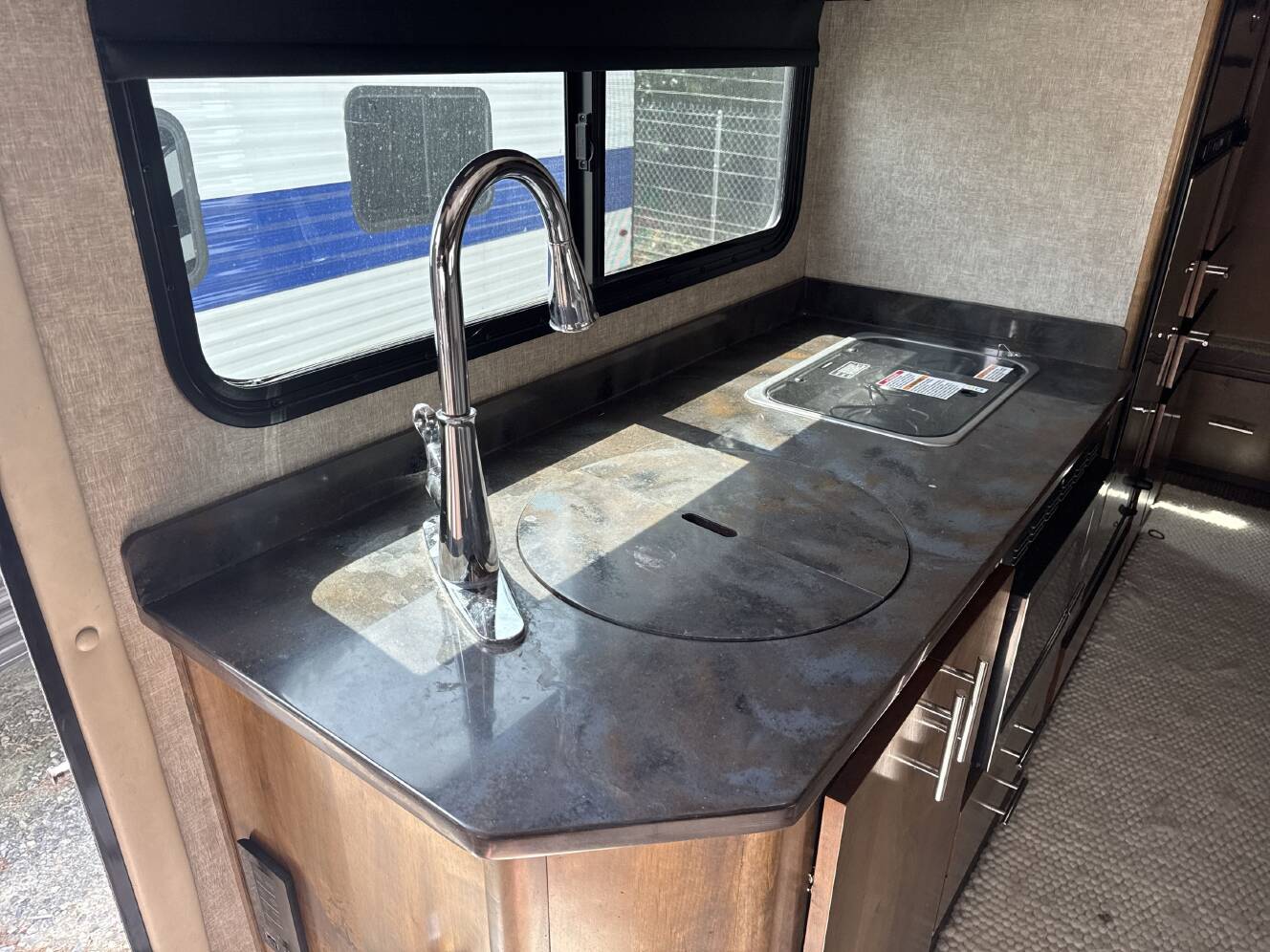 A photo of this 2018 Tiffin WAYFARER 24QW