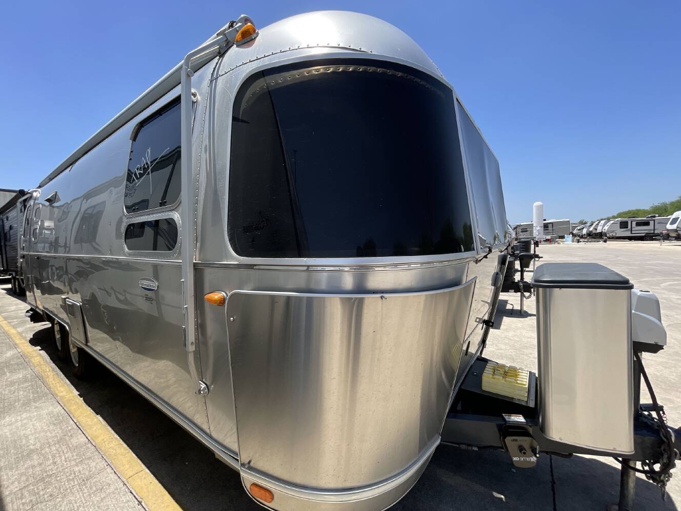 A photo of this 2016 Airstream INTERNATIONAL SERENITY 27FB