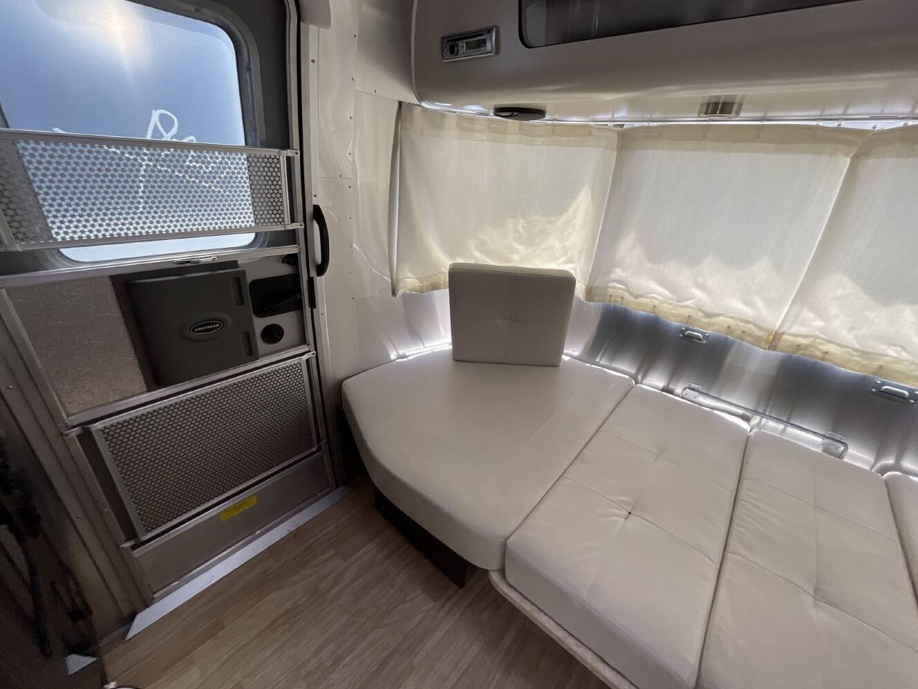 A photo of this 2016 Airstream INTERNATIONAL SERENITY 27FB