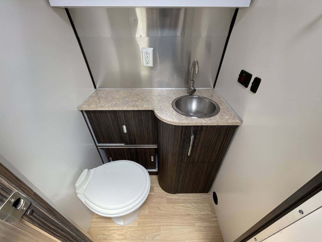 A photo of this 2016 Airstream INTERNATIONAL SERENITY 27FB
