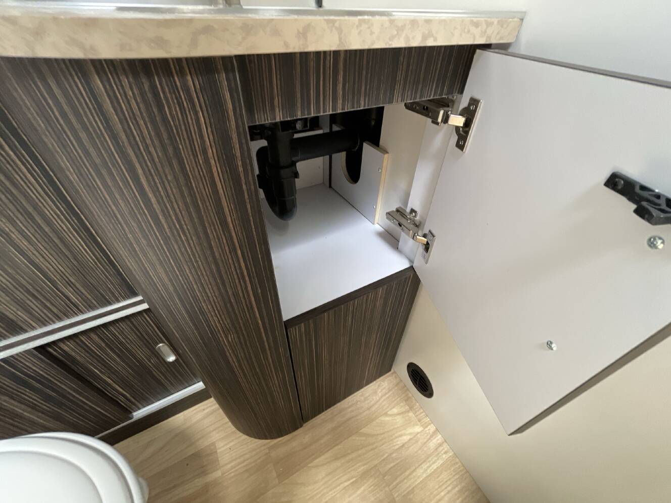 A photo of this 2016 Airstream INTERNATIONAL SERENITY 27FB