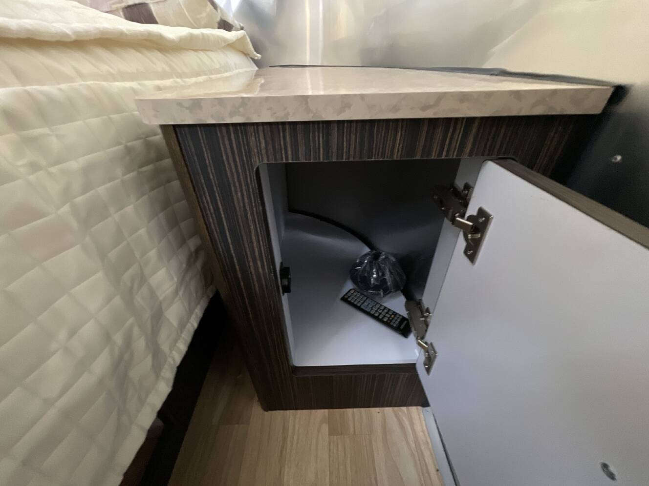 A photo of this 2016 Airstream INTERNATIONAL SERENITY 27FB