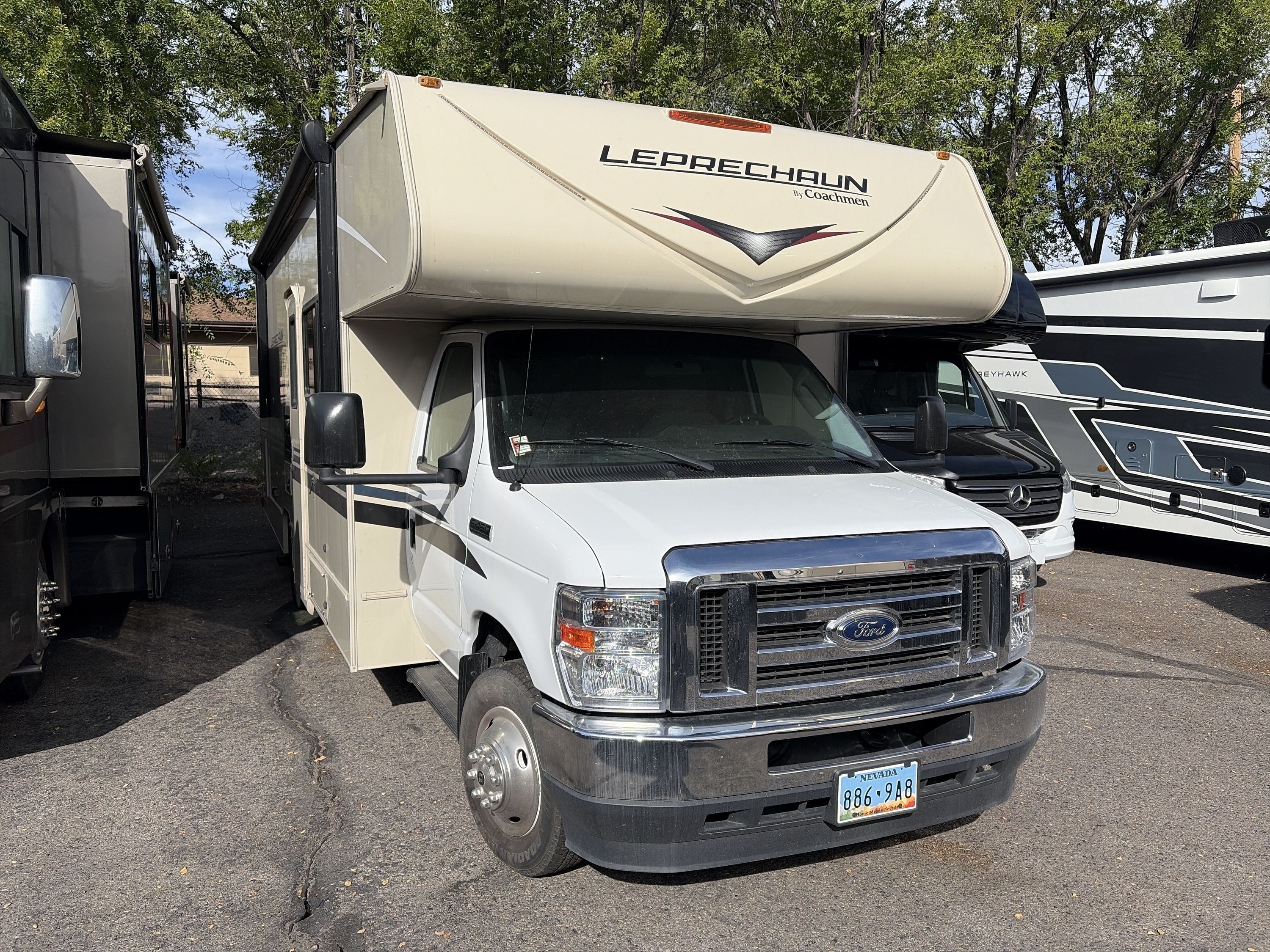 2023 Coachmen LEPRECHAUN 260QB RV