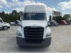 2020 FREIGHTLINER CASCADIA 126
