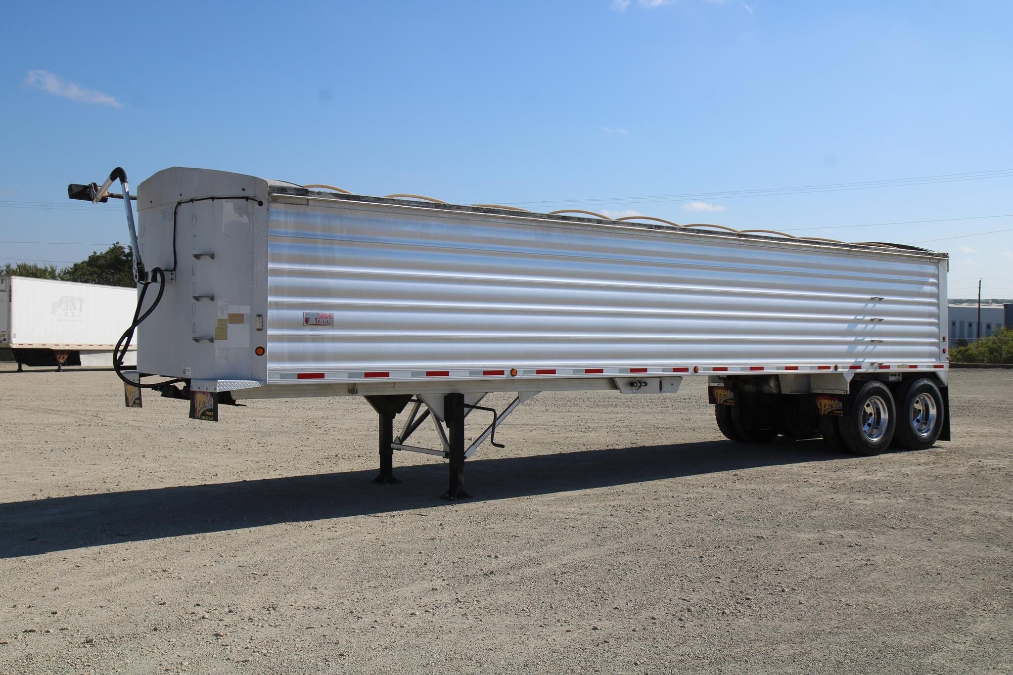 2016 TRAVIS END DUMP in Hutchins, TX