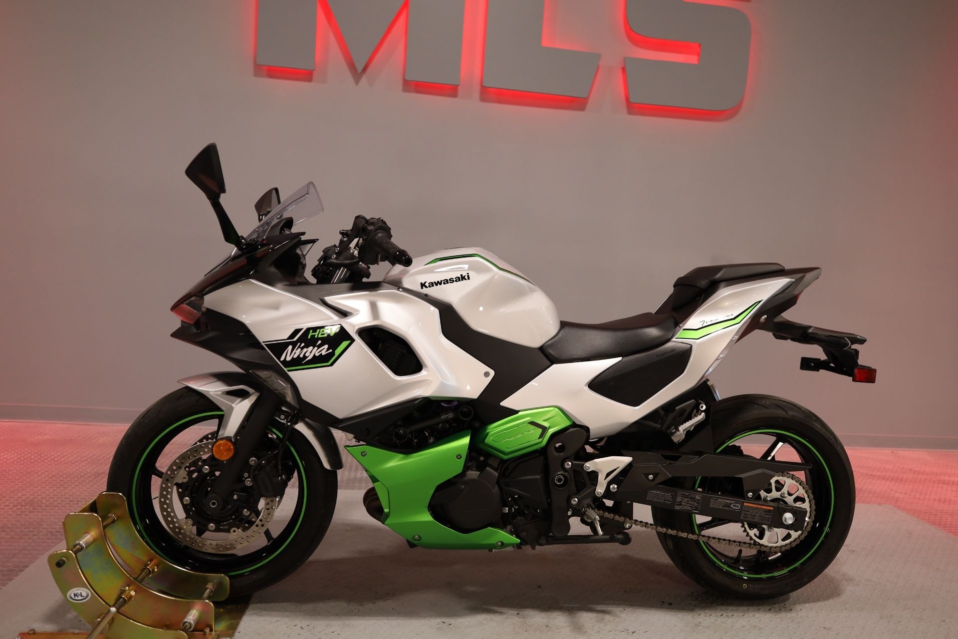 2024 Kawasaki Ninja 7 Hybrid ABS HYBRID ABS in Georgetown, KY