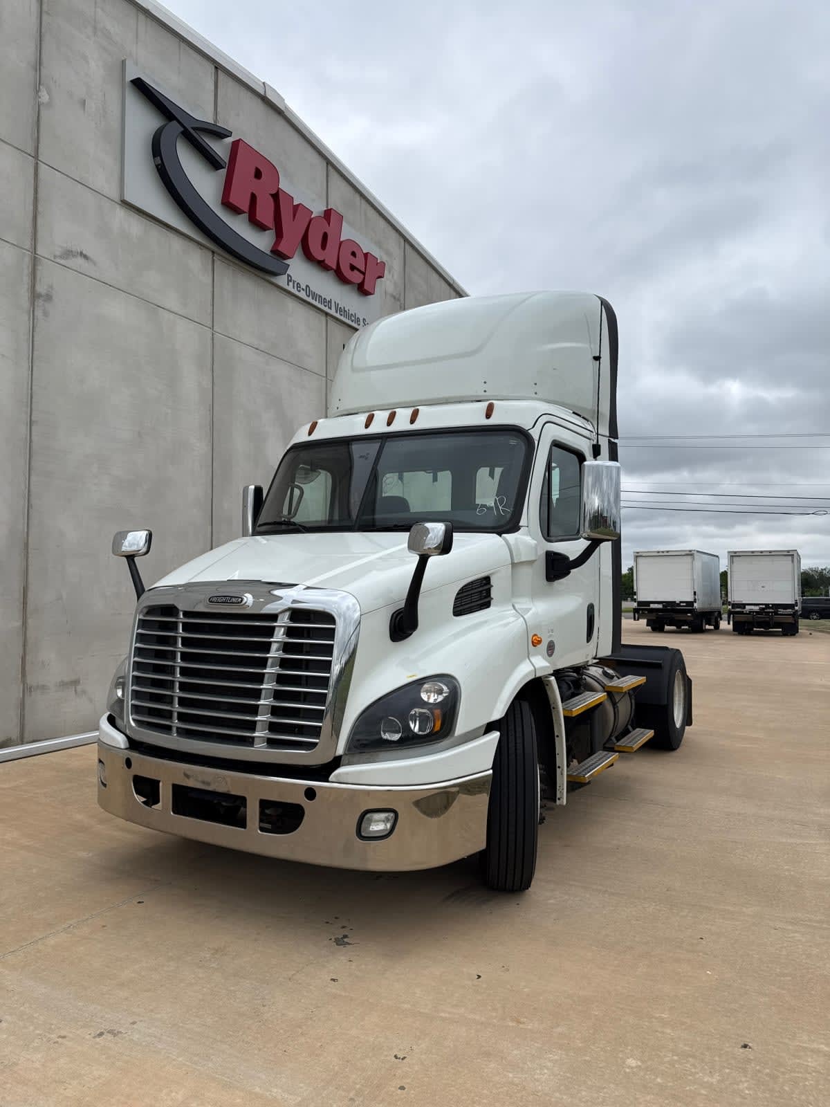 2018 FREIGHTLINER CASCADIA 113 in Oklahoma City, OK