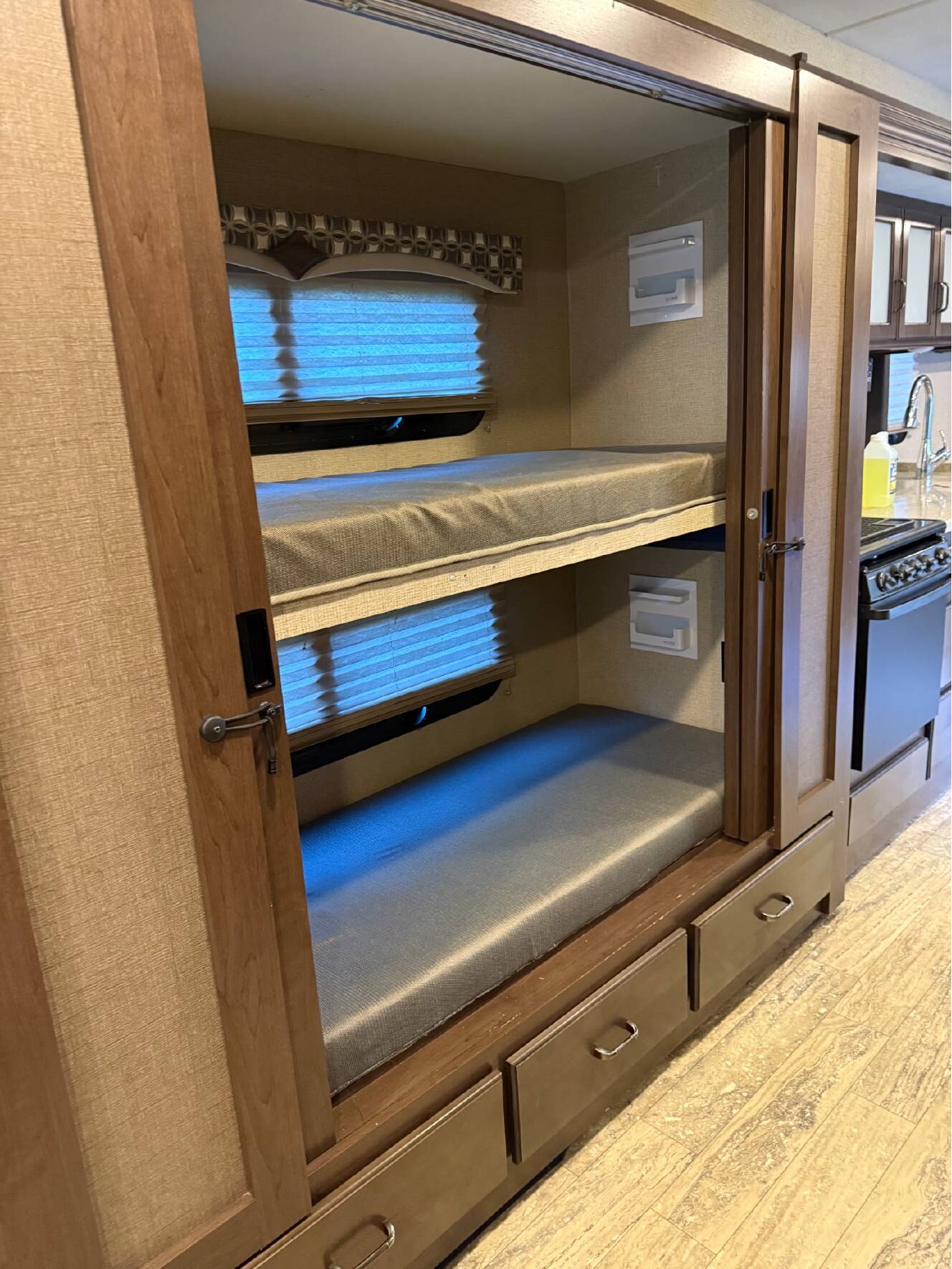 A photo of this 2018 Thor Motor Coach HURRICANE 34J