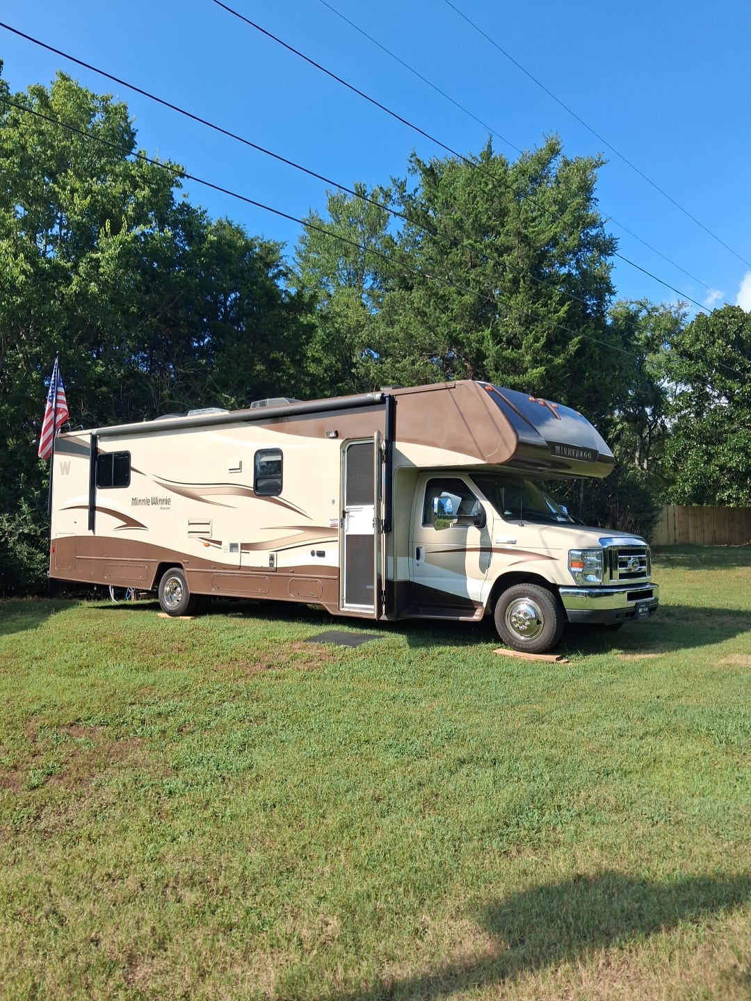 2015 Winnebago MINNIE WINNIE 31KP RV