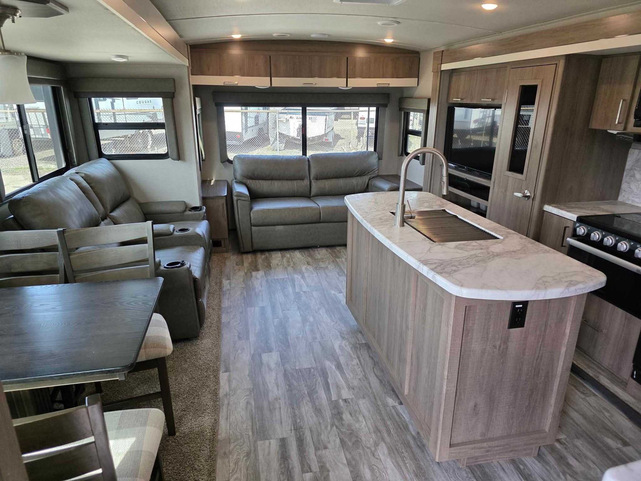 2022 Grand Design IMAGINE 2950RL in livonia MI