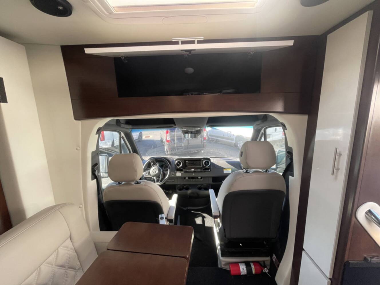 A photo of this 2022 Regency Ultra Brougham 25MB