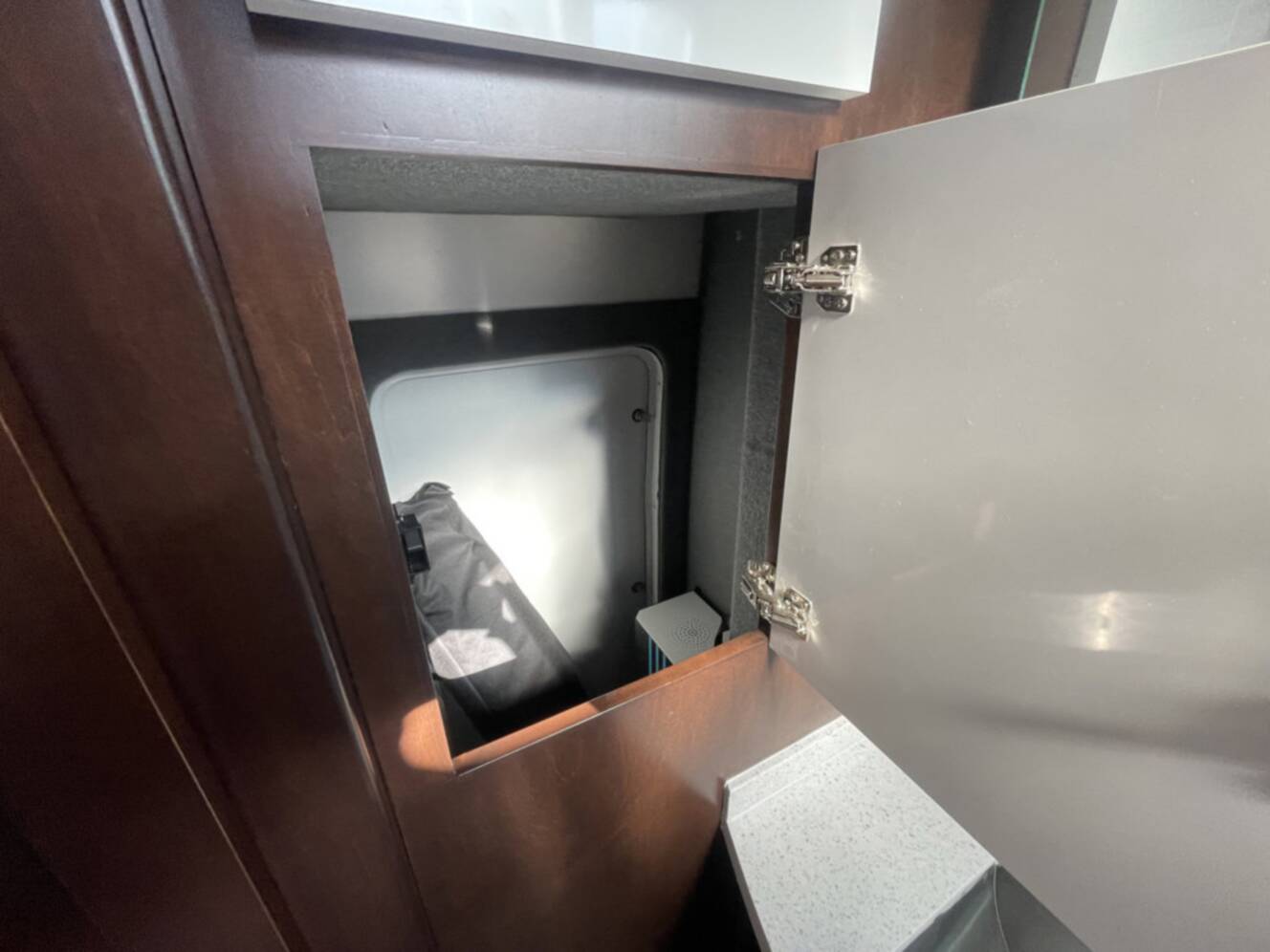 A photo of this 2022 Regency Ultra Brougham 25MB