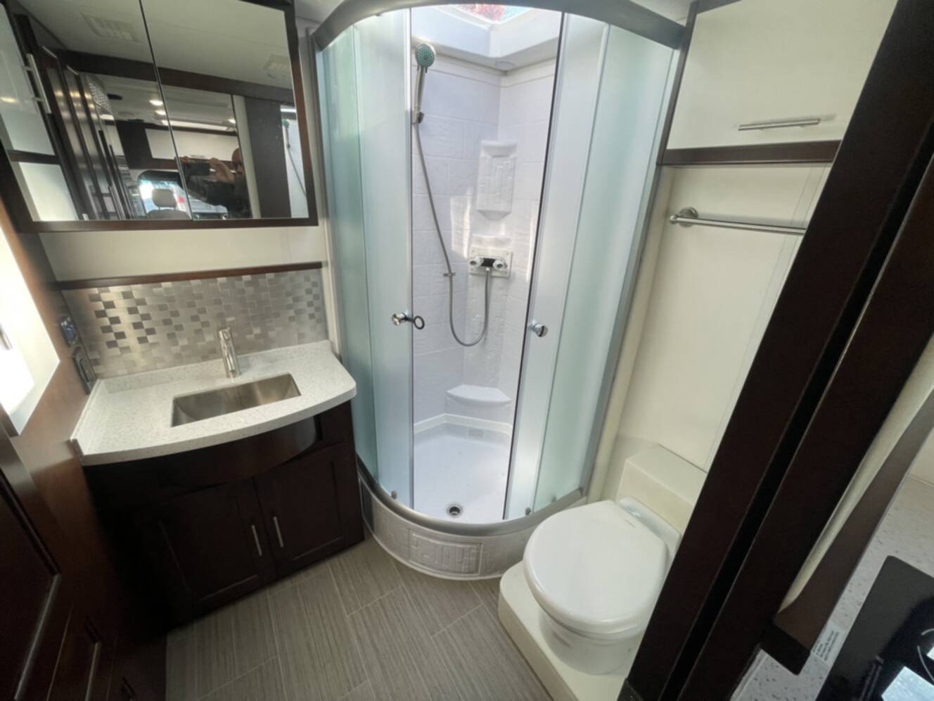 A photo of this 2022 Regency Ultra Brougham 25MB