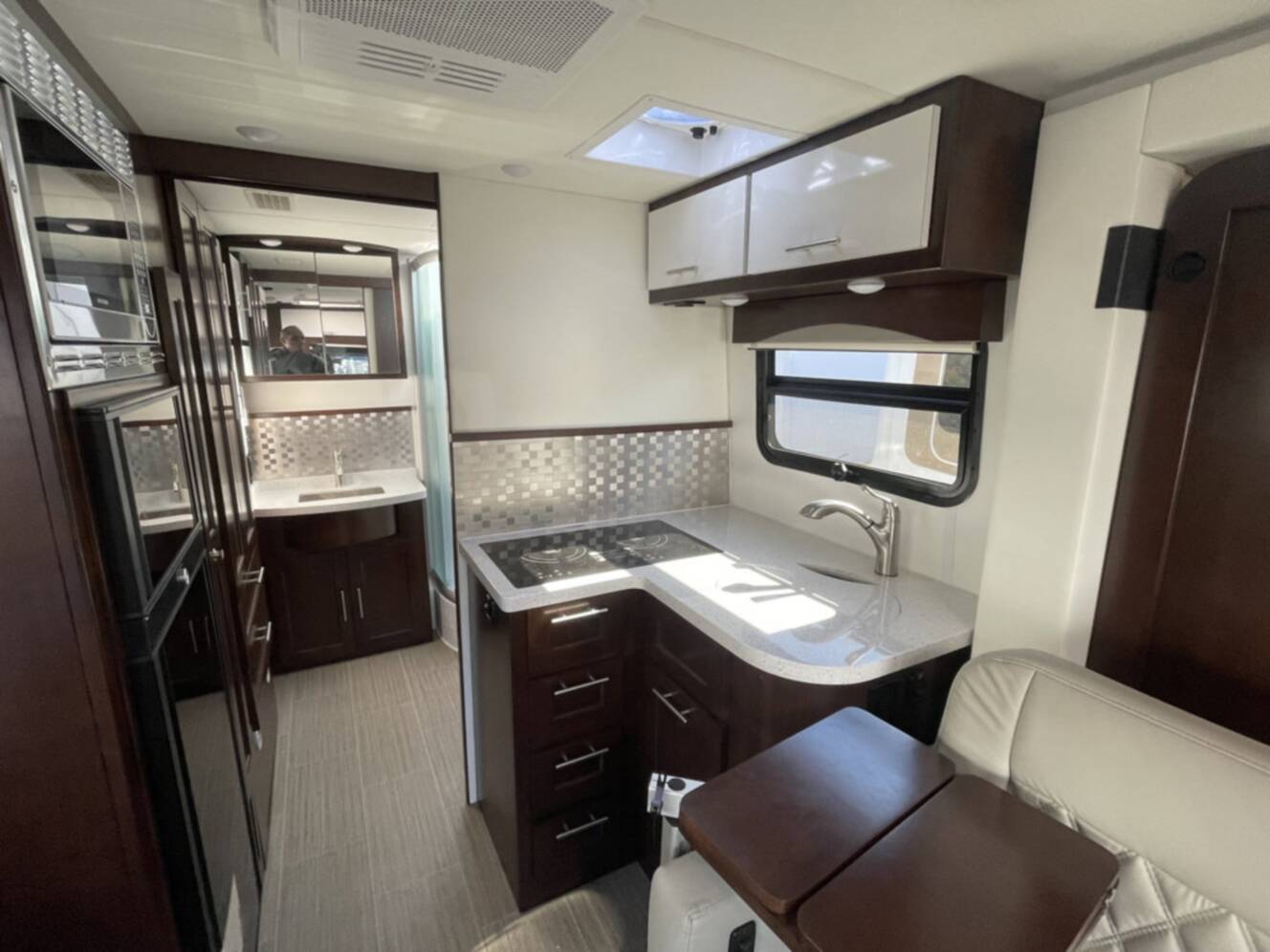 A photo of this 2022 Regency Ultra Brougham 25MB