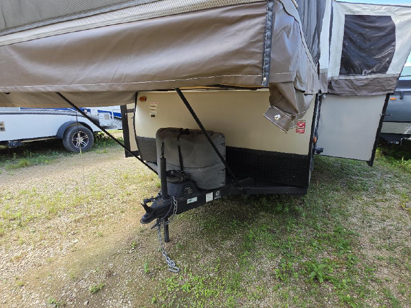 2015 FOREST RIVER ROCKWOOD HW277