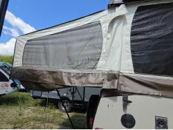 2015 FOREST RIVER ROCKWOOD HW277