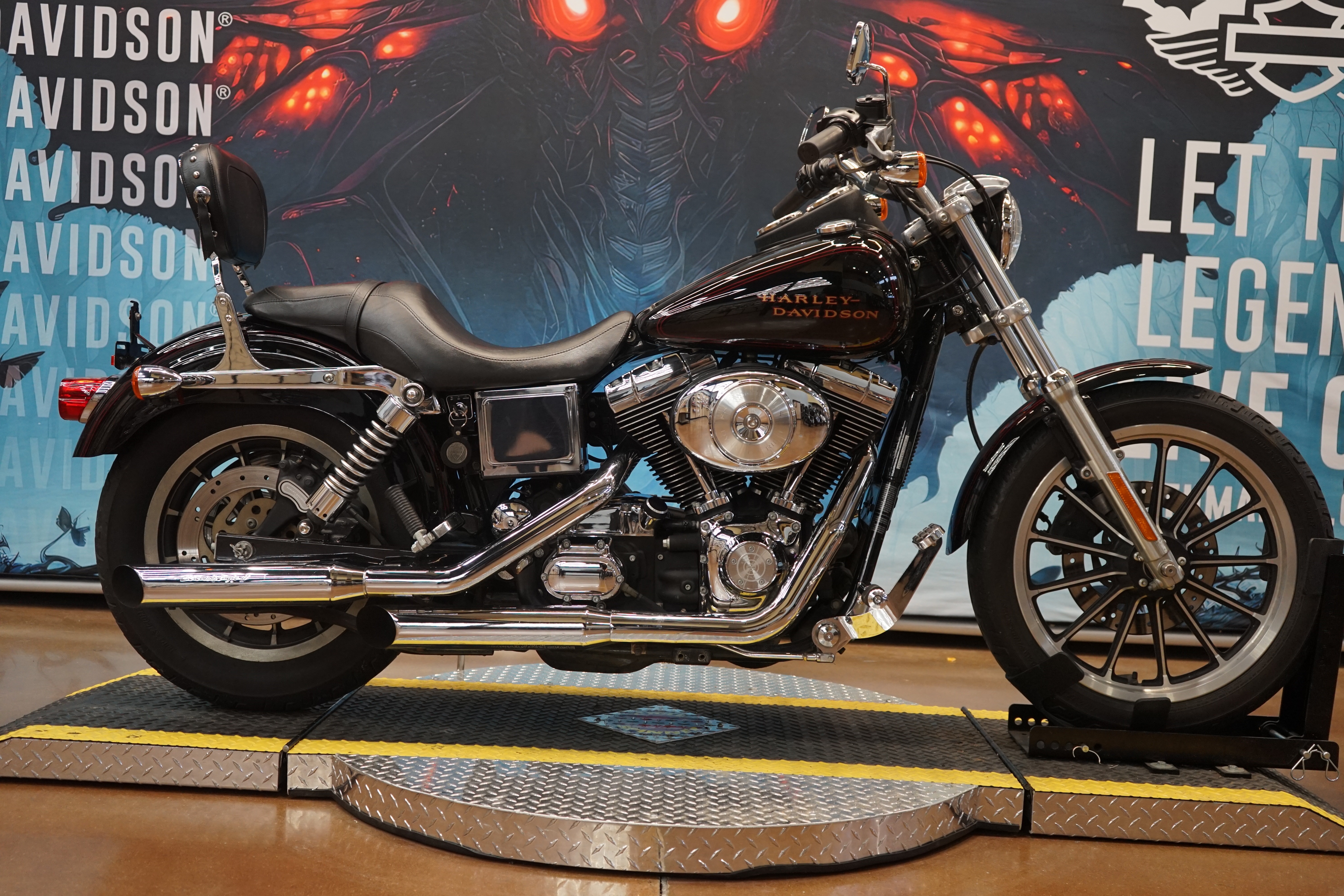 2002 Harley-Davidson FXDL Dyna Low Rider® in Williamstown, WV