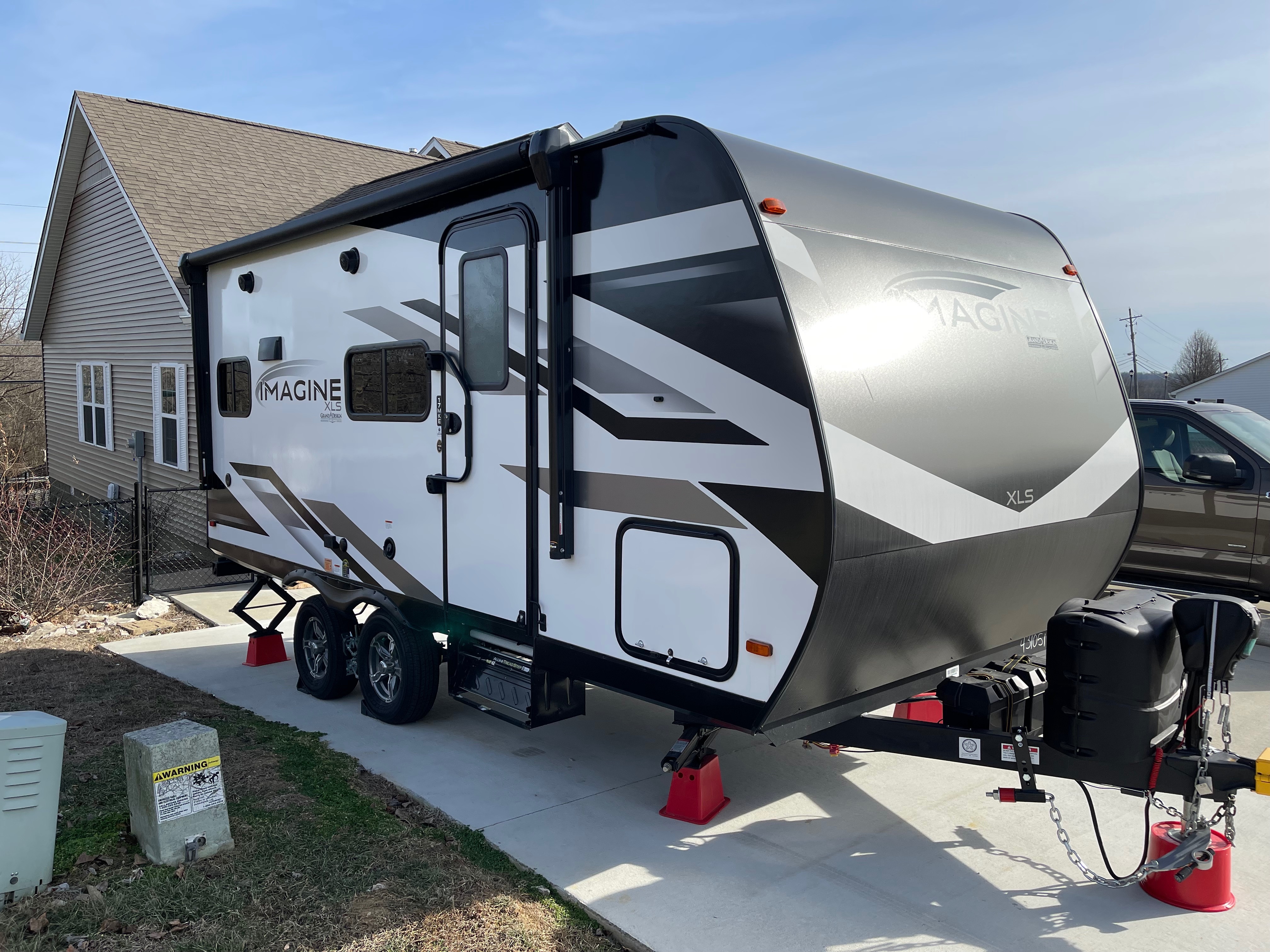 2023 Grand Design IMAGINE XLS 17MKE RV