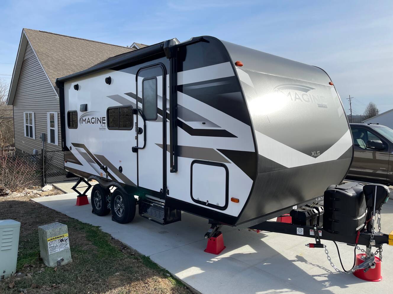 A photo of this 2023 Grand Design IMAGINE XLS 17MKE