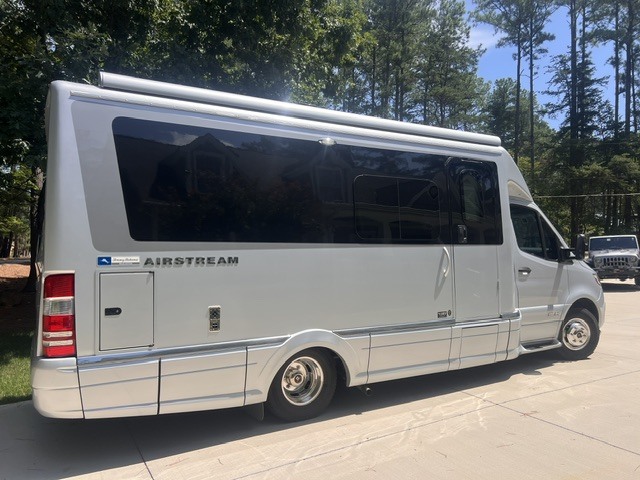 2022 Airstream ATLAS TOMMY BAHAMA in mooresville NC