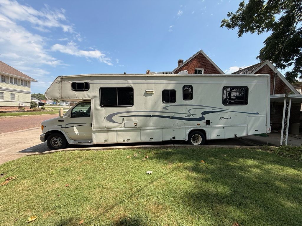 2000 Georgie Boy Maverick 30MB in springfield IL