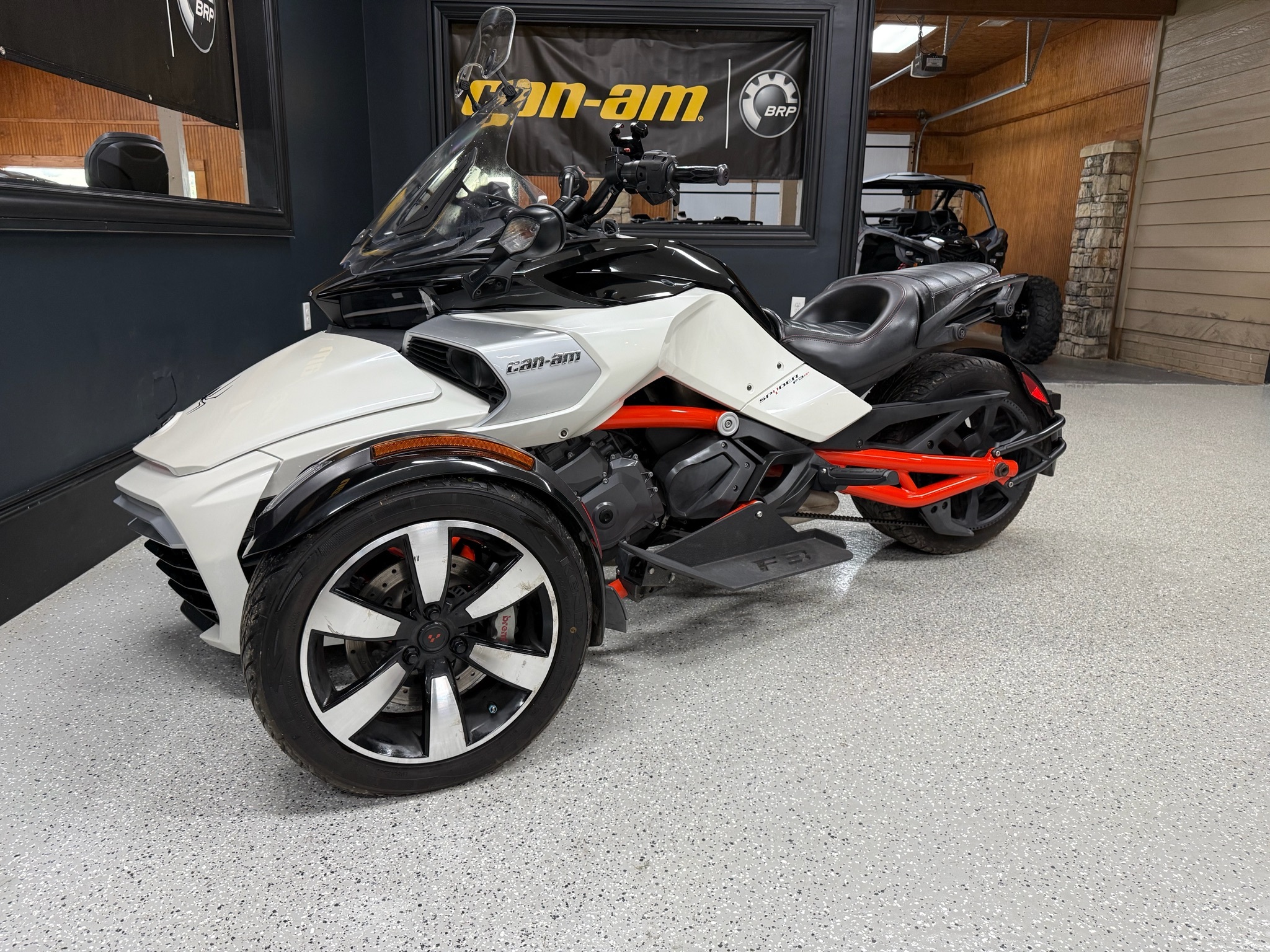 2015 Can-Am Spyder® F3 SE6 SE6 in Iron Station, NC