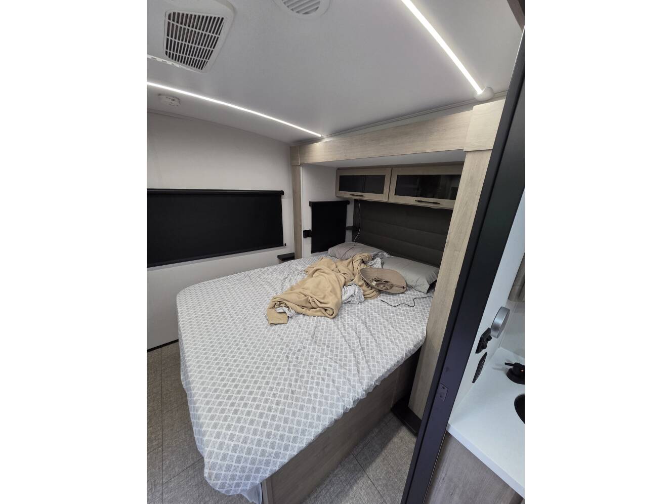 A photo of this 2025 Grand Design IMAGINE 2920BS