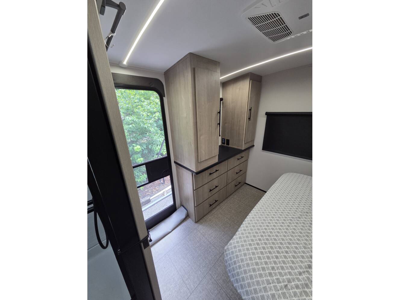 A photo of this 2025 Grand Design IMAGINE 2920BS