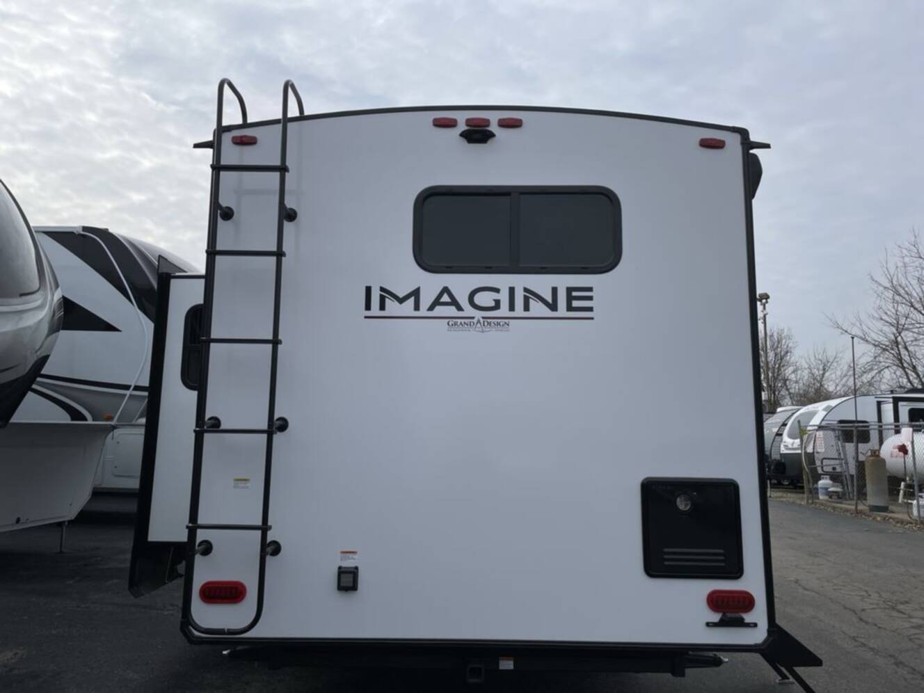 A photo of this 2025 Grand Design Imagine 2300MK