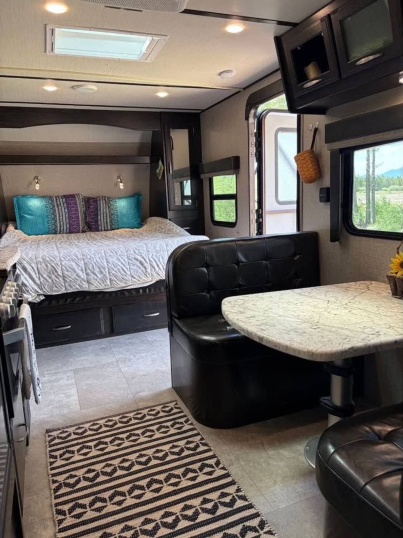 A photo of this 2019 Grand Design Imagine 21BHE