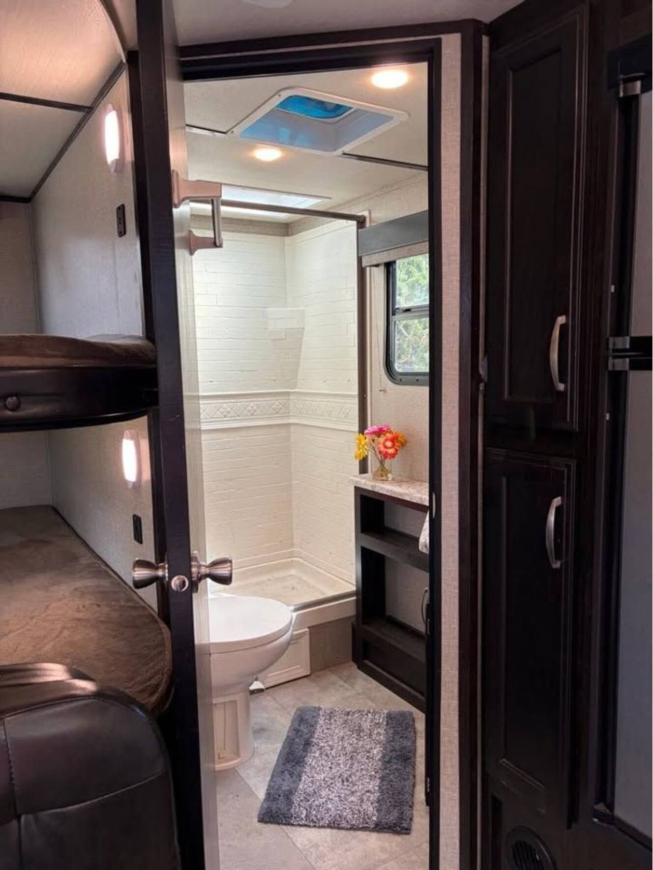 A photo of this 2019 Grand Design Imagine 21BHE