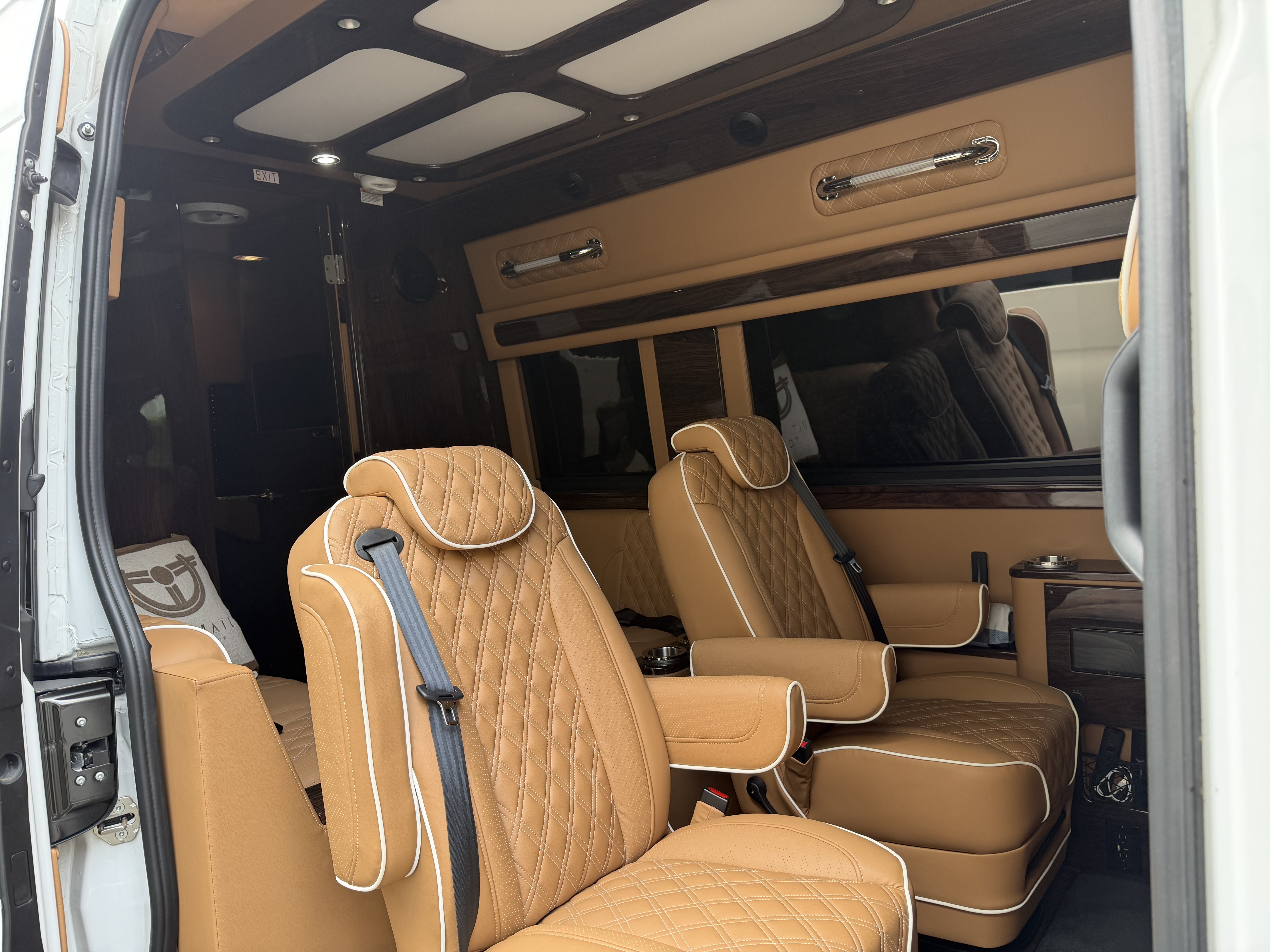 2026 Mercedes-Benz SPRINTER 144 AWD HIGH-ROOF in orange beach AL