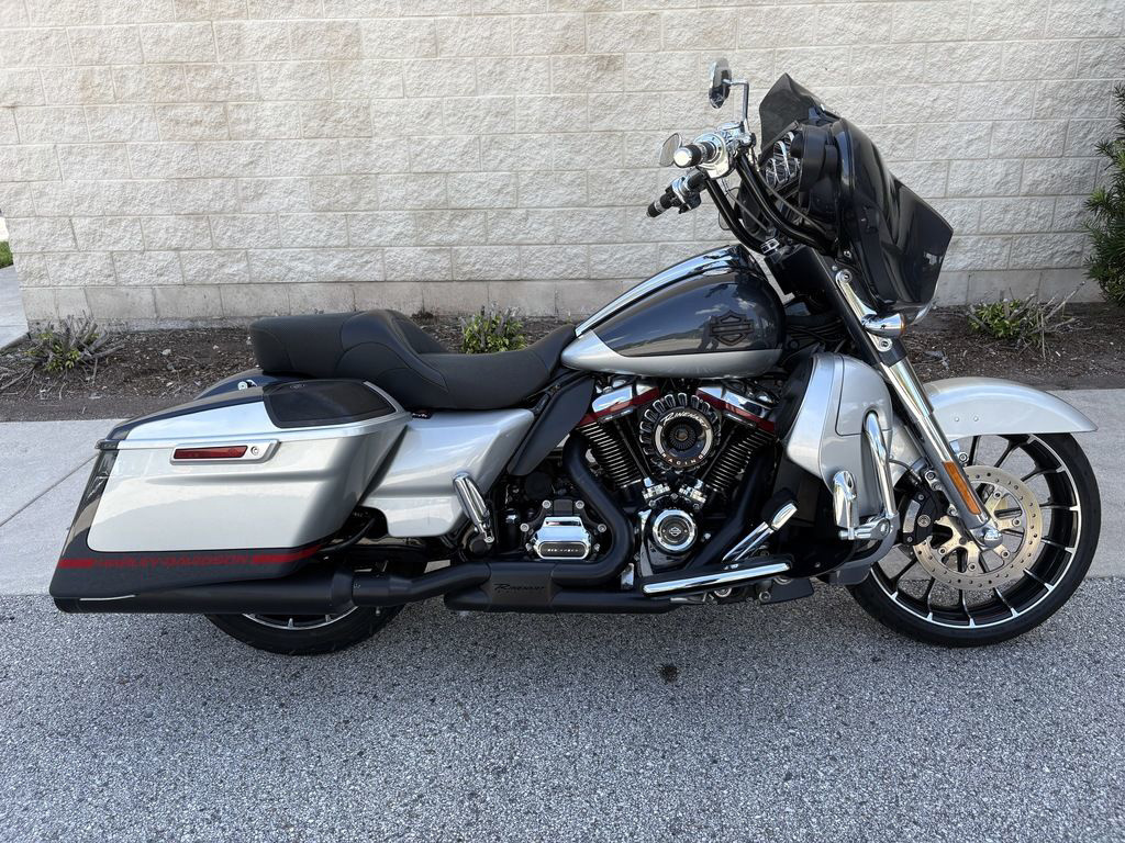 2019 Harley-Davidson FLHXSE - CVO Street Glide CVO in Jacksonville, FL