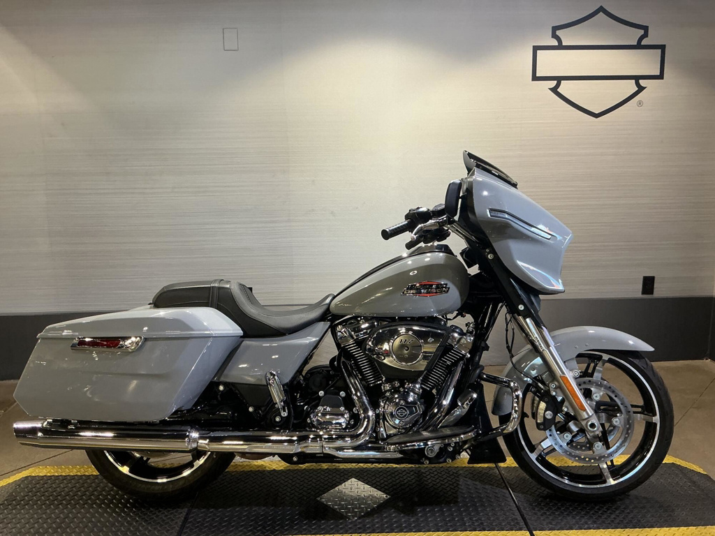2025 Harley-Davidson Street Glide in Peoria, AZ