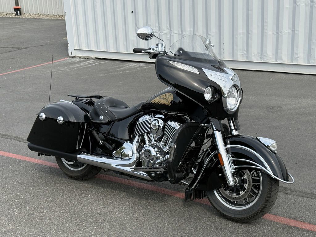 2019 Indian Chieftain Classic Deep Water Metallic Dirt Track Tan CLASSIC in Kennewick, WA