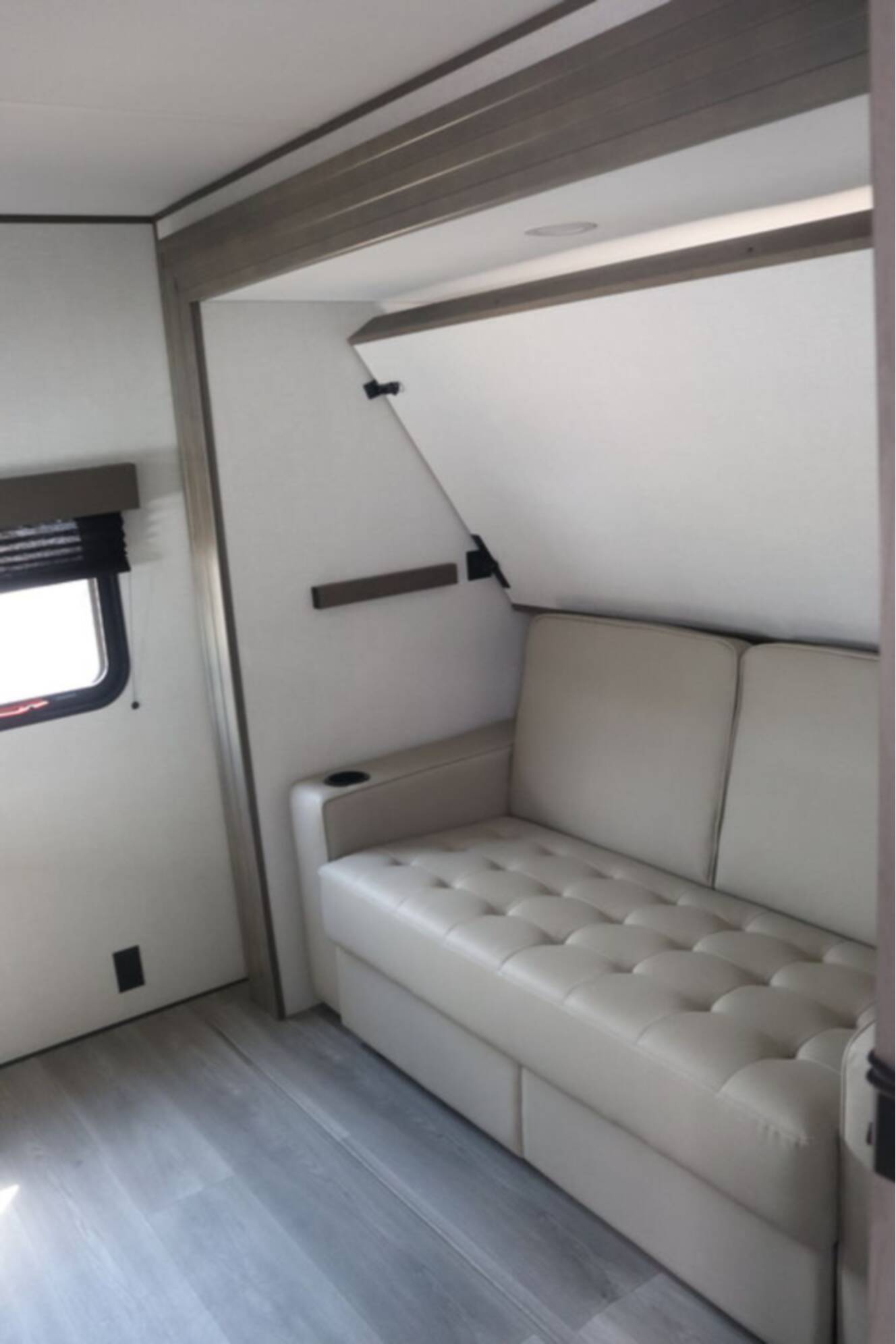 A photo of this 2026 Grand Design Transcend 325BHT