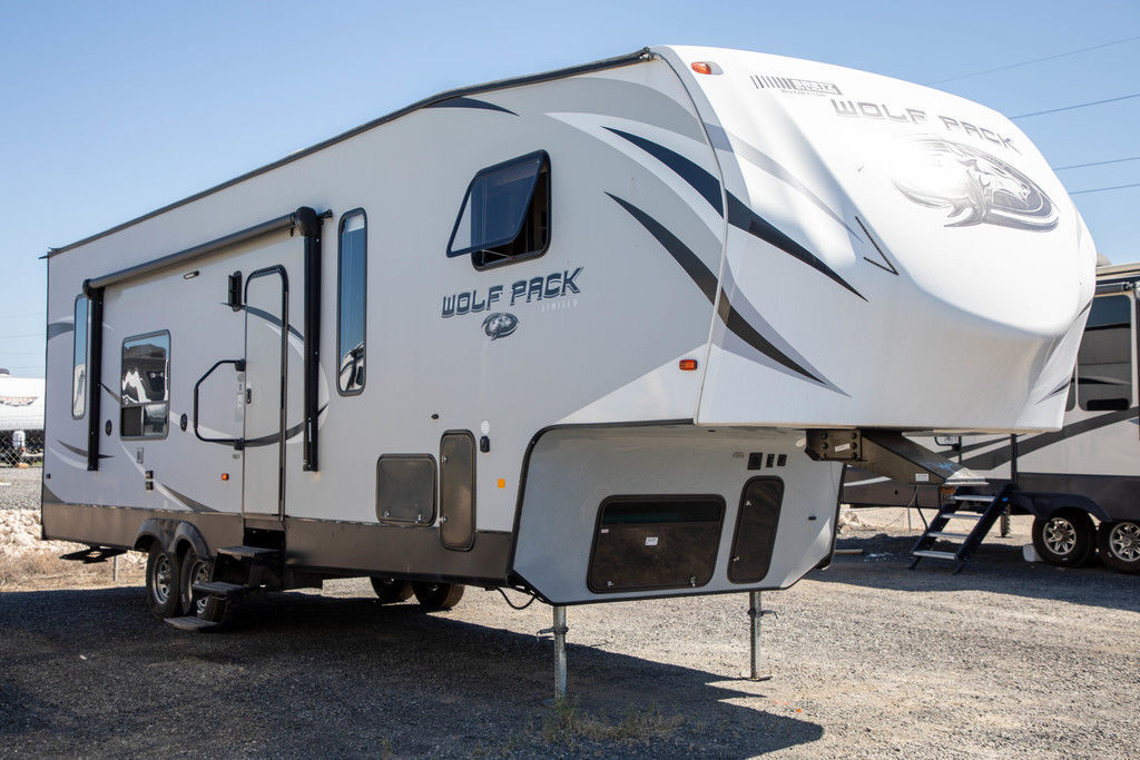 2017 Forest River Cherokee Wolf Pack 275PACK18 in moses lake WA