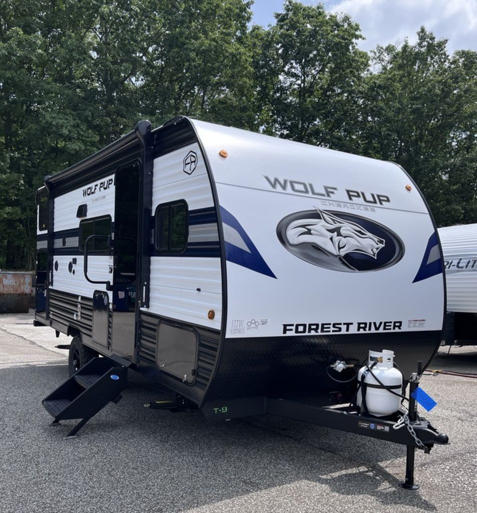 2027 Forest River Cherokee Wolf Pup 17JW in erie PA